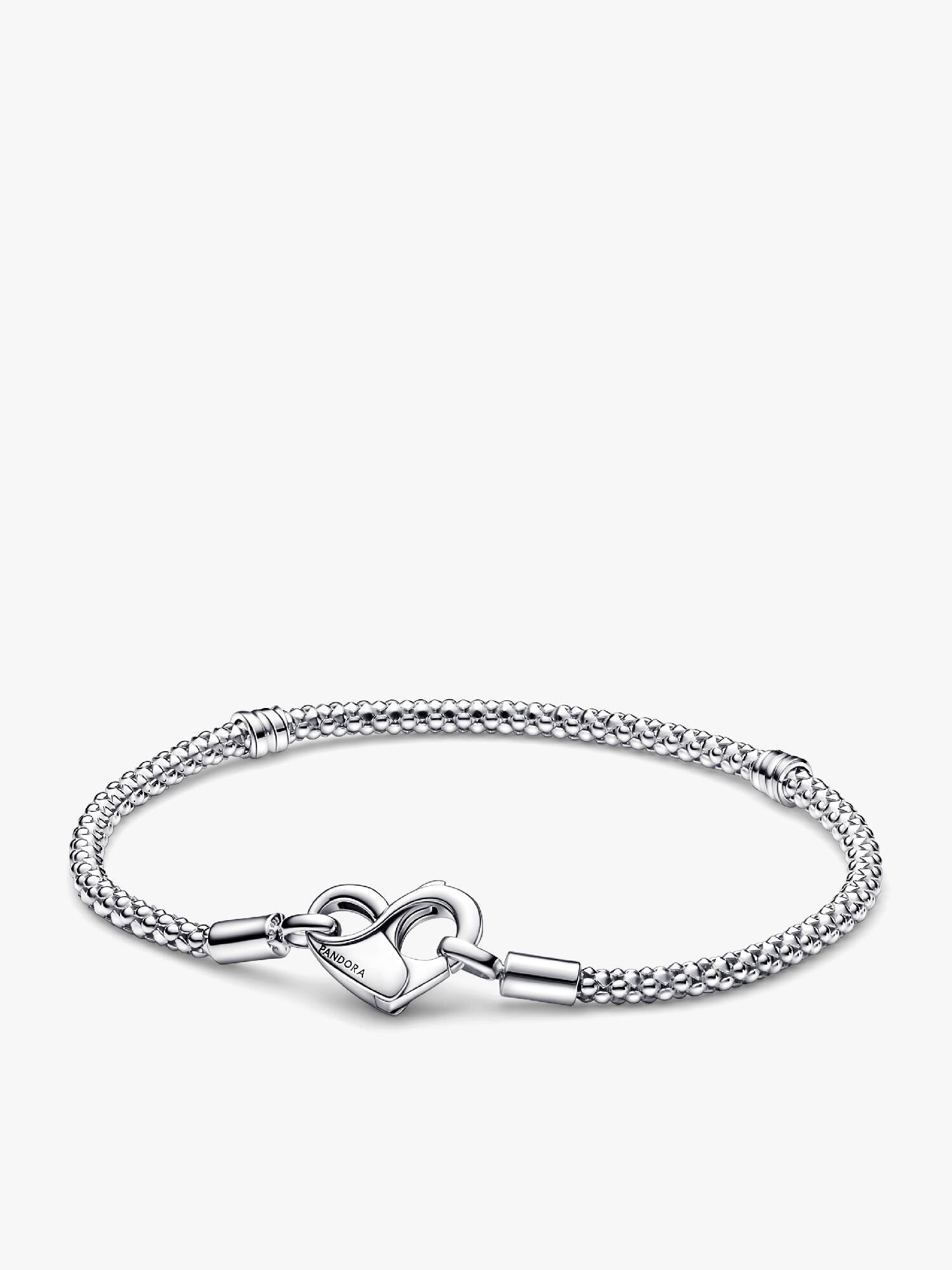 Pulseira de Corrente com Tachas