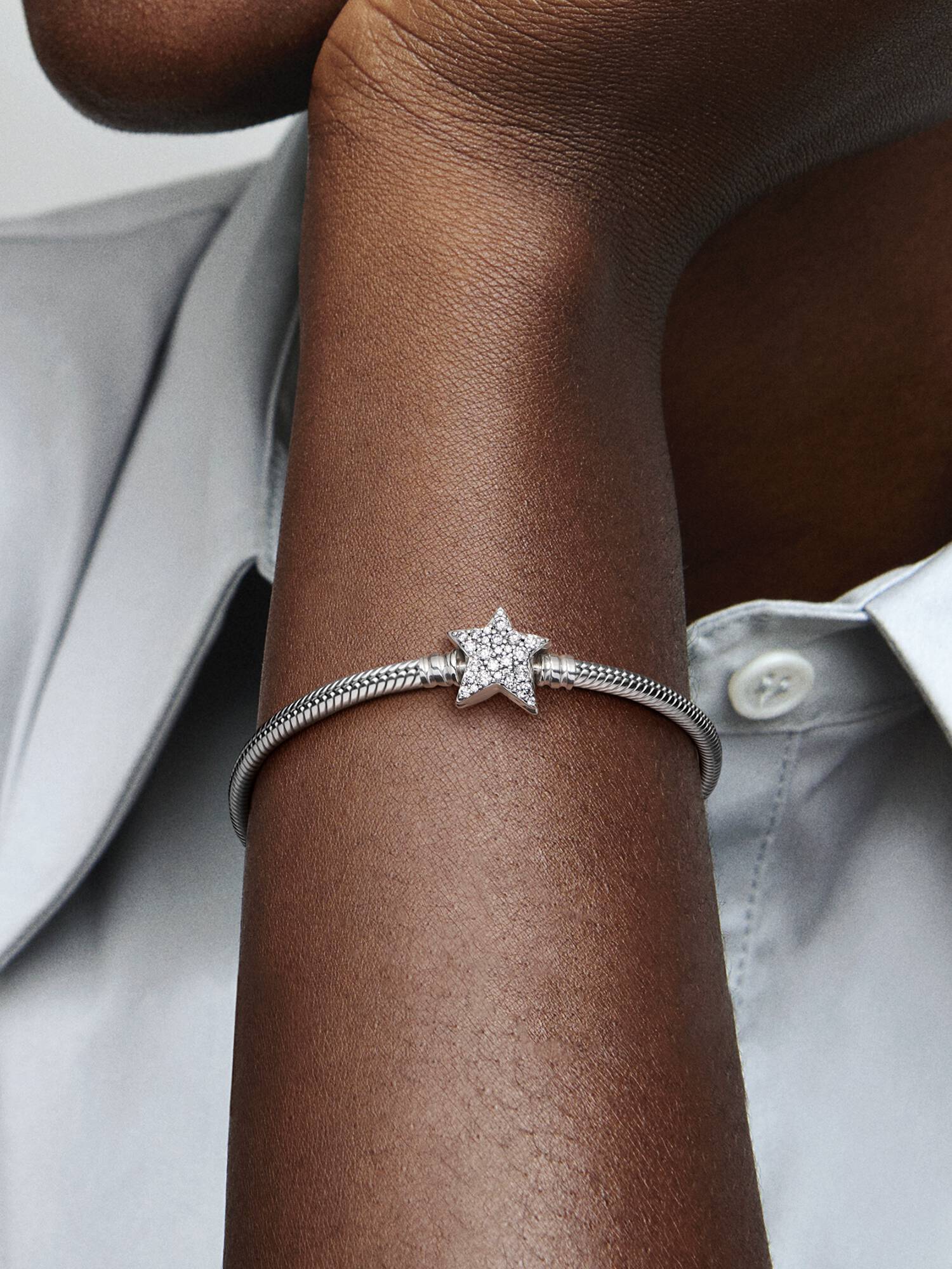 Pulseira Malha Snake Fecho Estrela Assimétrica