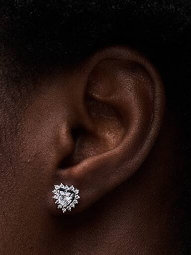 Brincos Sparkling Heart Halo