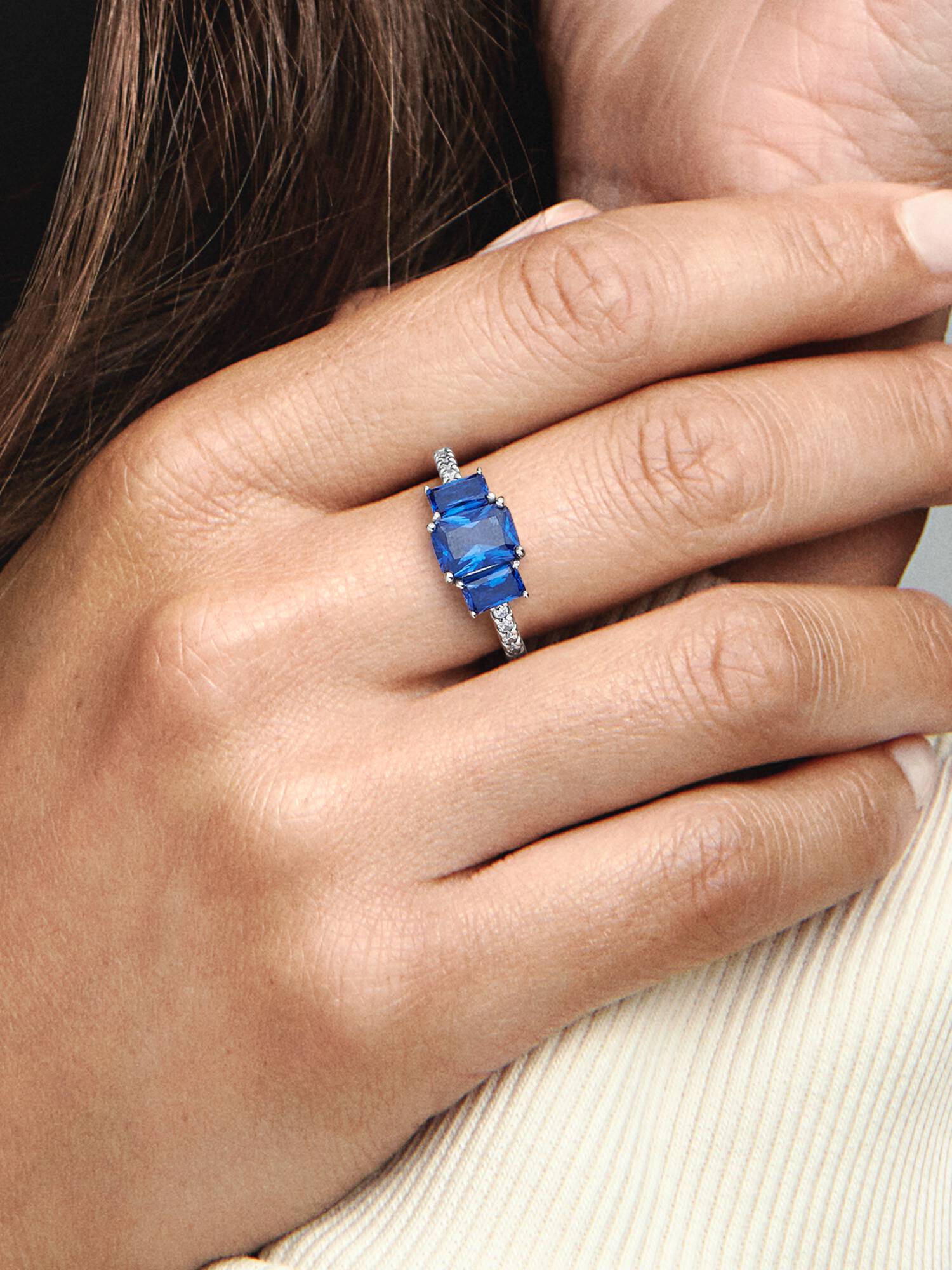Anel Blue Rectangular Three Stone Sparkling azul