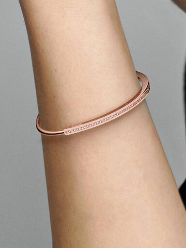 Bangle Pandora Signature Pavé