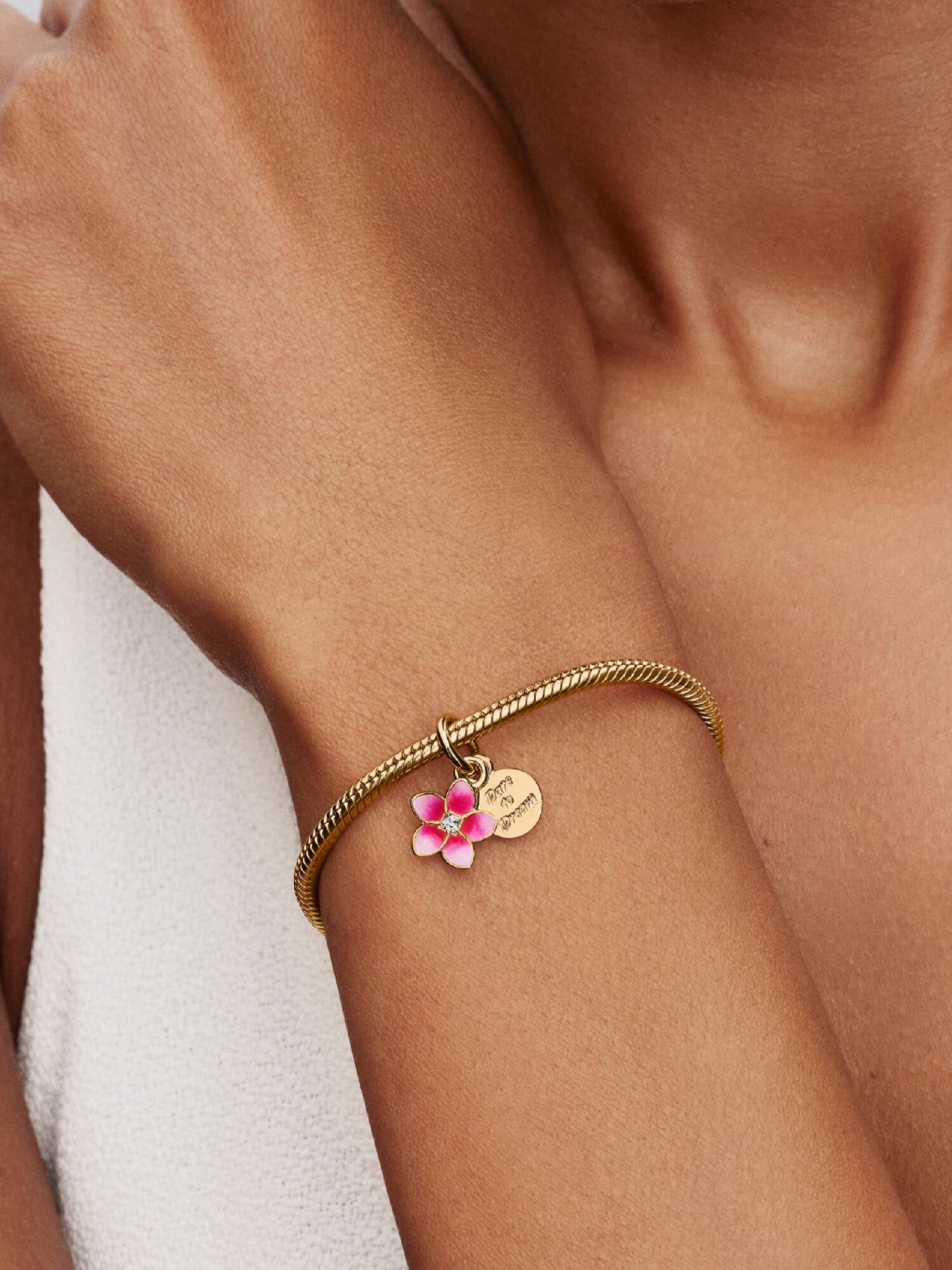 Conta Pendente Flor Vaiana Disney