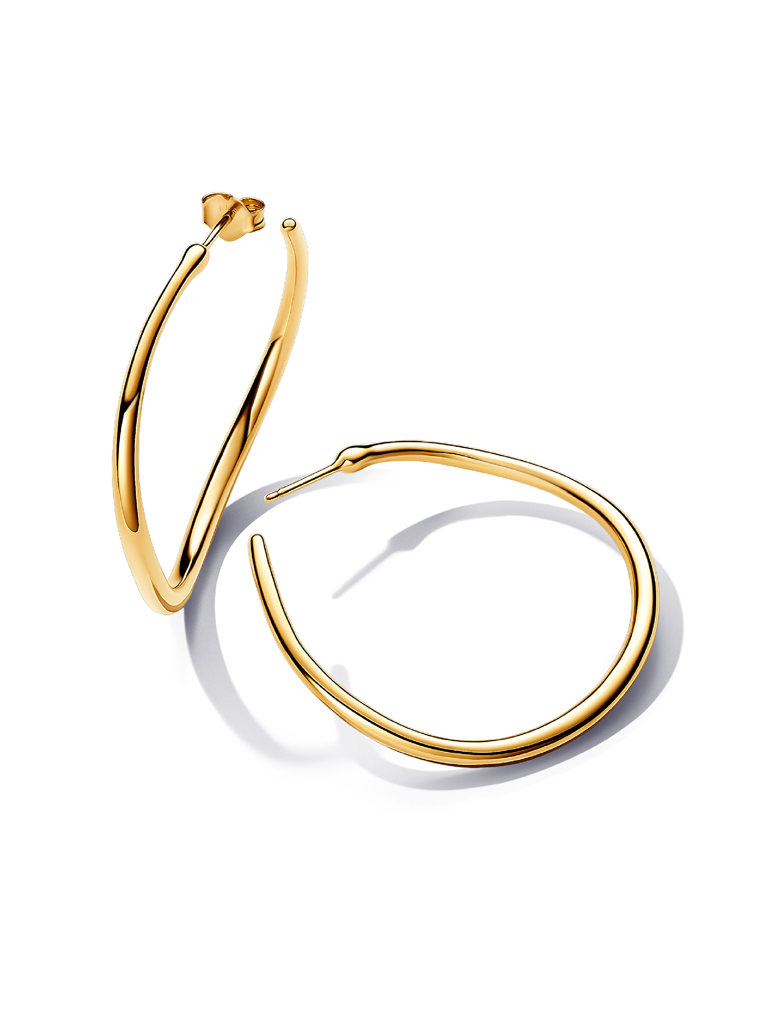 Argolas abertas de 42 mm com design orgânico