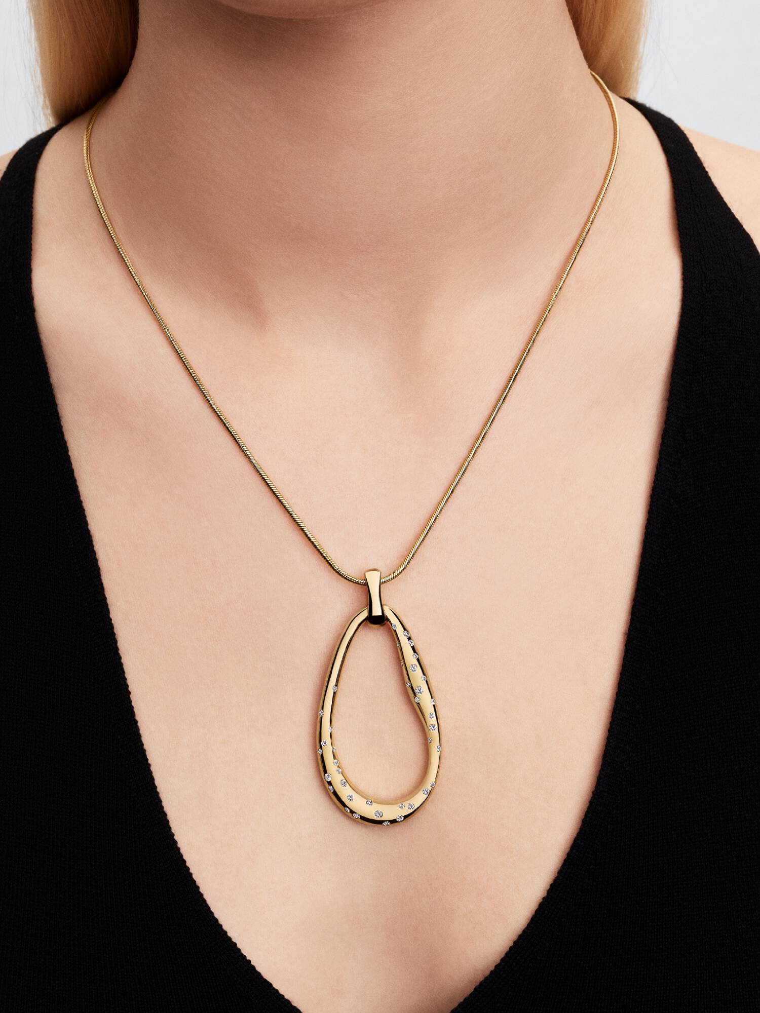 Colar Pendente Statement com Pedras Forma Orgânica